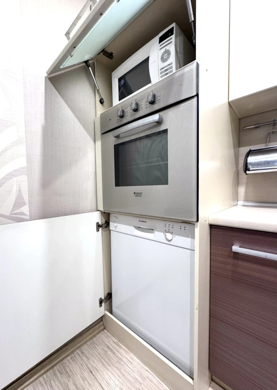 Квартира 2комнатная Студия YarApartments на Толбухина 31