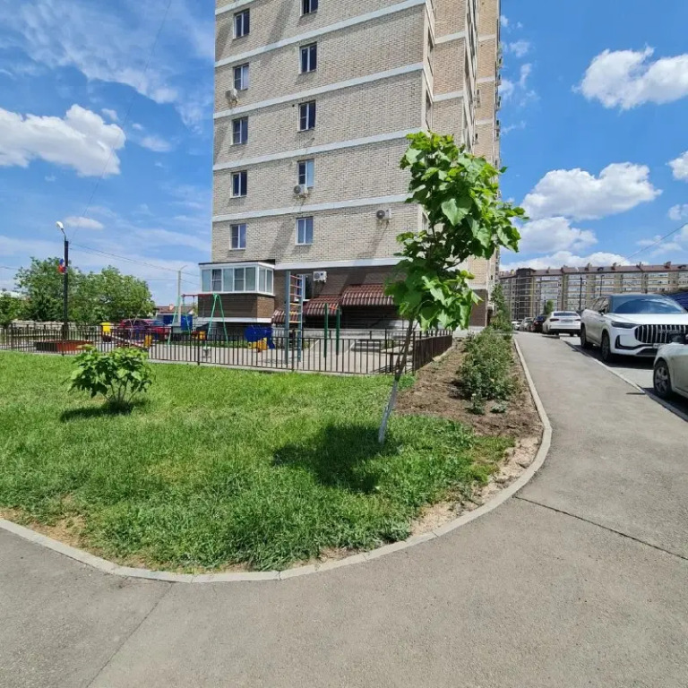 Квартира апарт На Батуринской 169