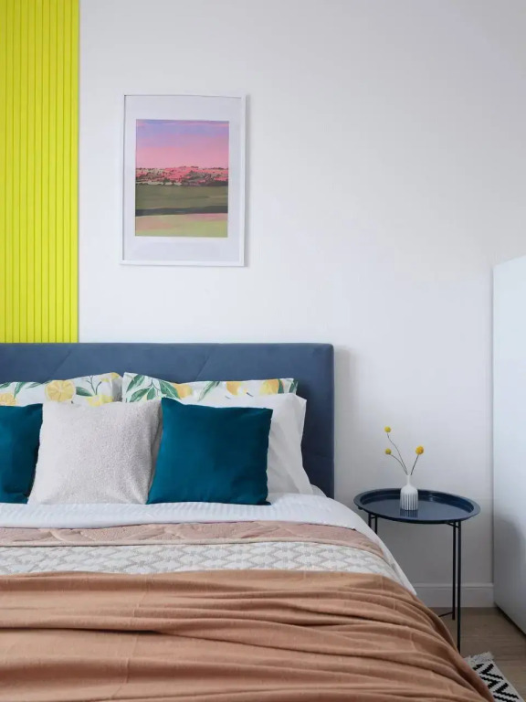 Квартира Teplo Apartments студия на Крузенштерна 4