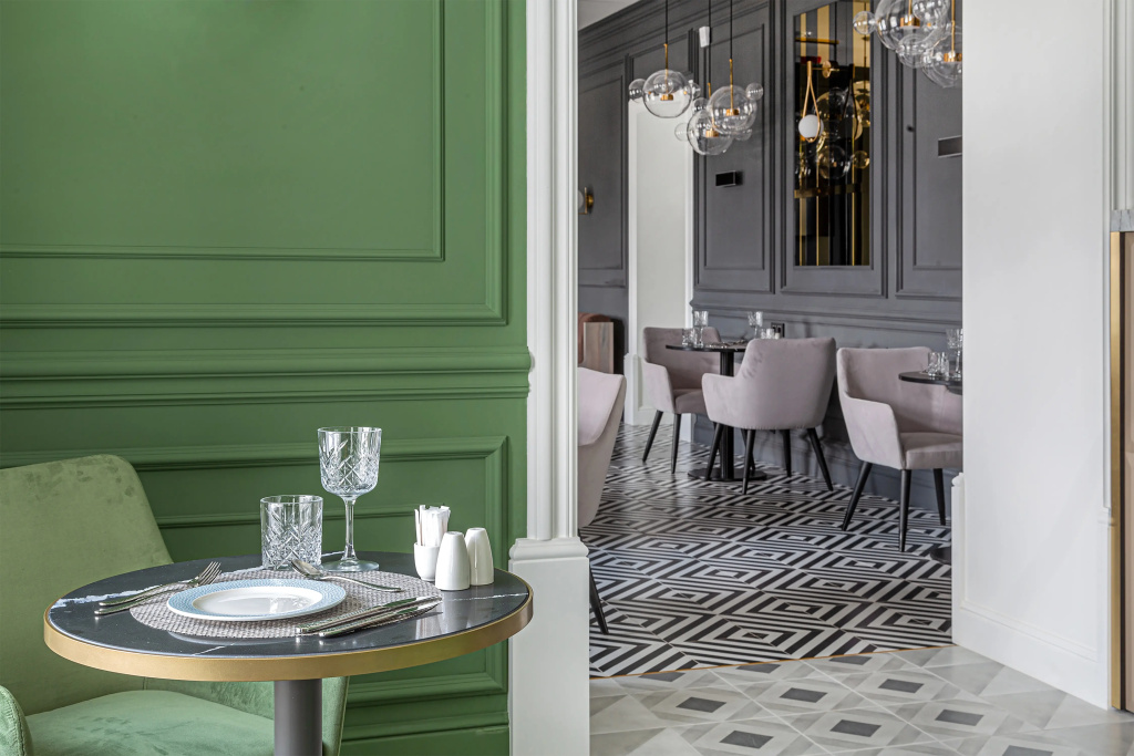 The Basilian Minsk, Curio Collection By Hilton