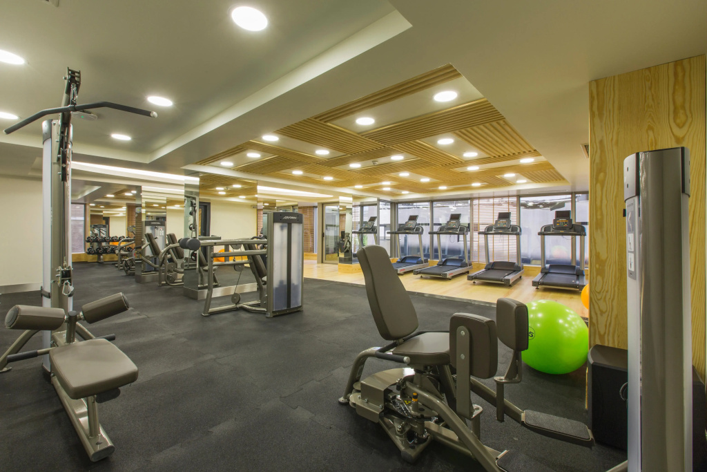 Отель Ramada by Wyndham Istanbul Pera