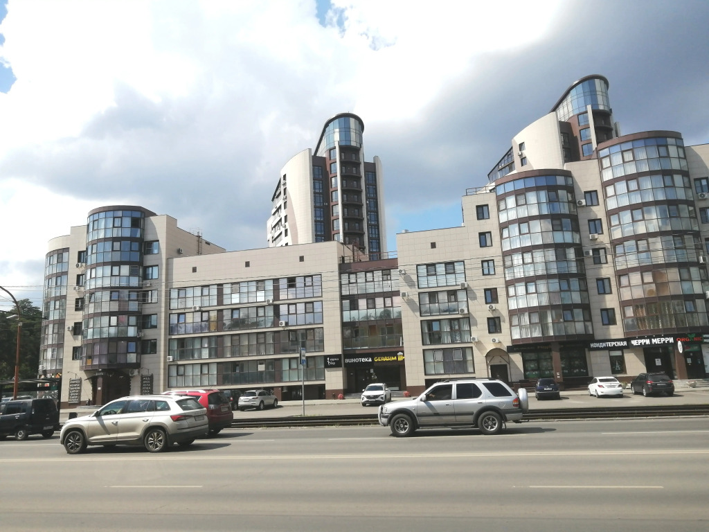 Квартира на Змеиногорском Тракте 104М/5