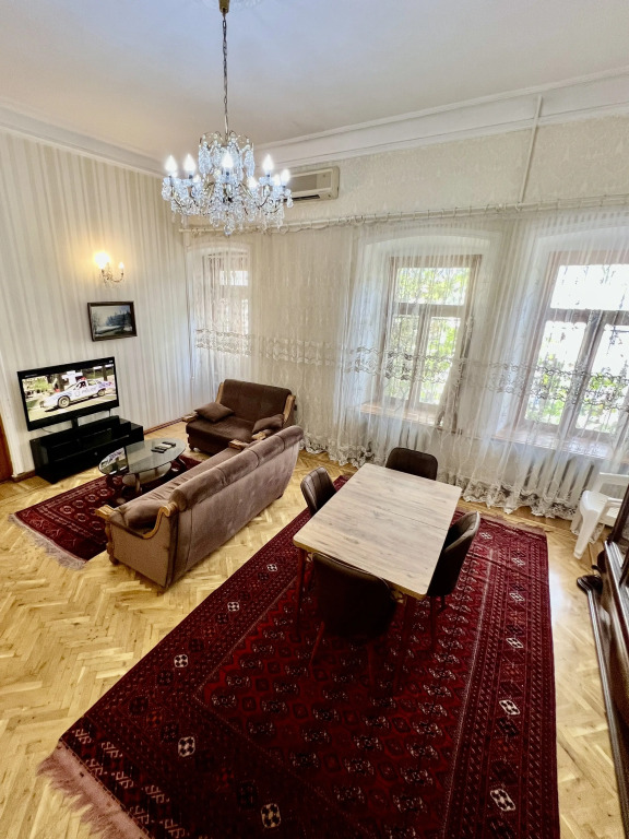 Квартира City Center Apartment, Nizami street 19