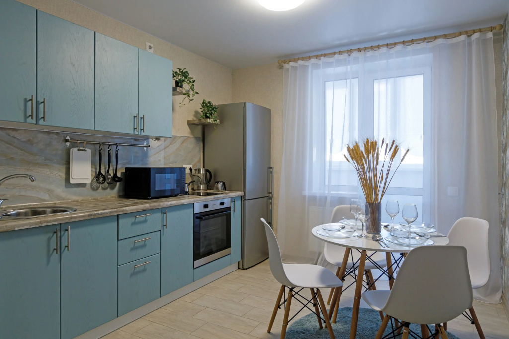 Апартаменты MyHomeYourHome на ул.Революционная улица, 101В