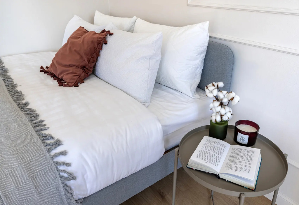 Квартира у клиники МЧС Piter Apartments (парковка, кондиционер)