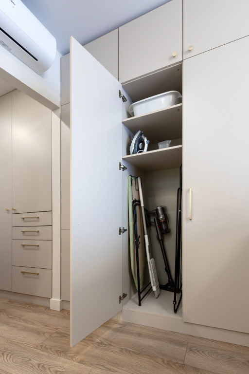 Studiya s Dizaynerskim Remontom Flat