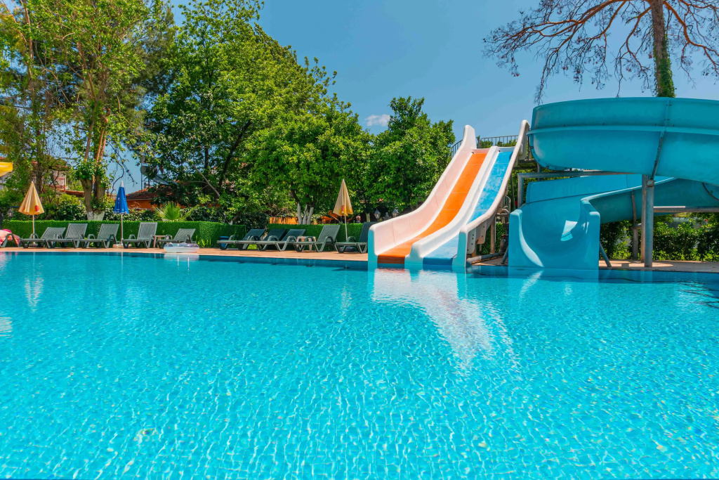 Отель Belpoint Beach Hotel