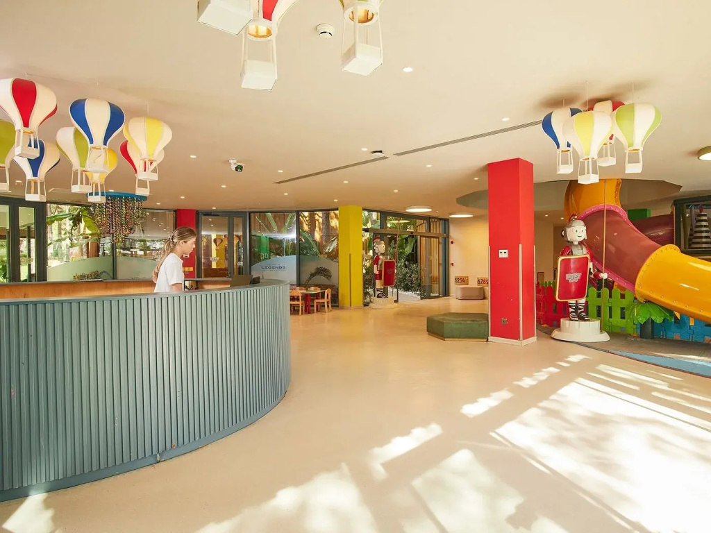 Rixos Sungate - The Land of Legends Access