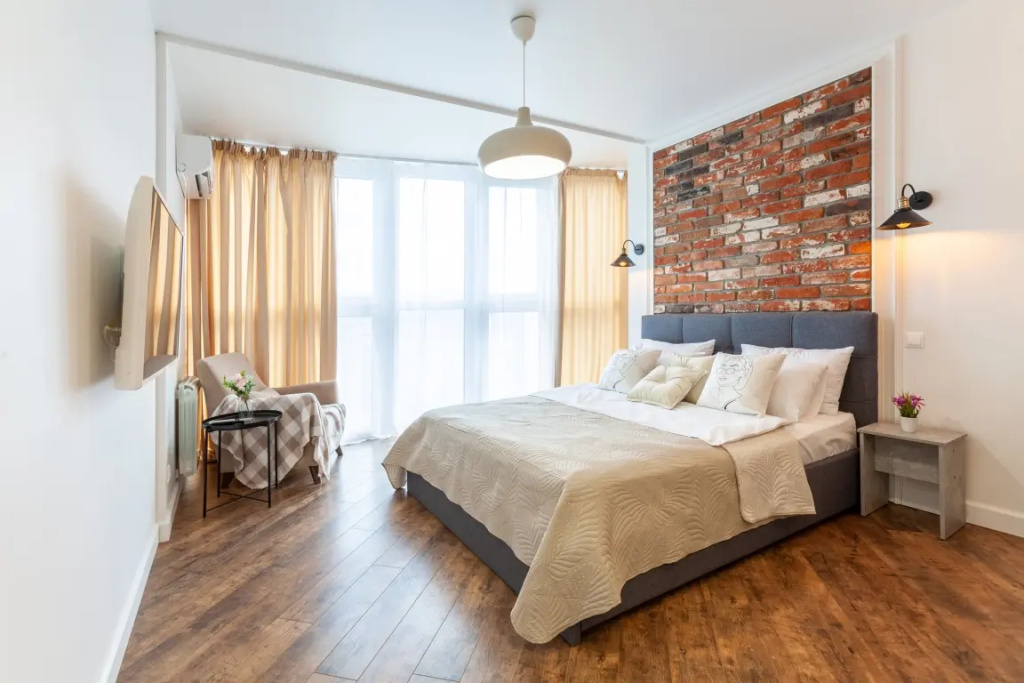 Апартаменты RentPlaza c панорамным видом на город 1