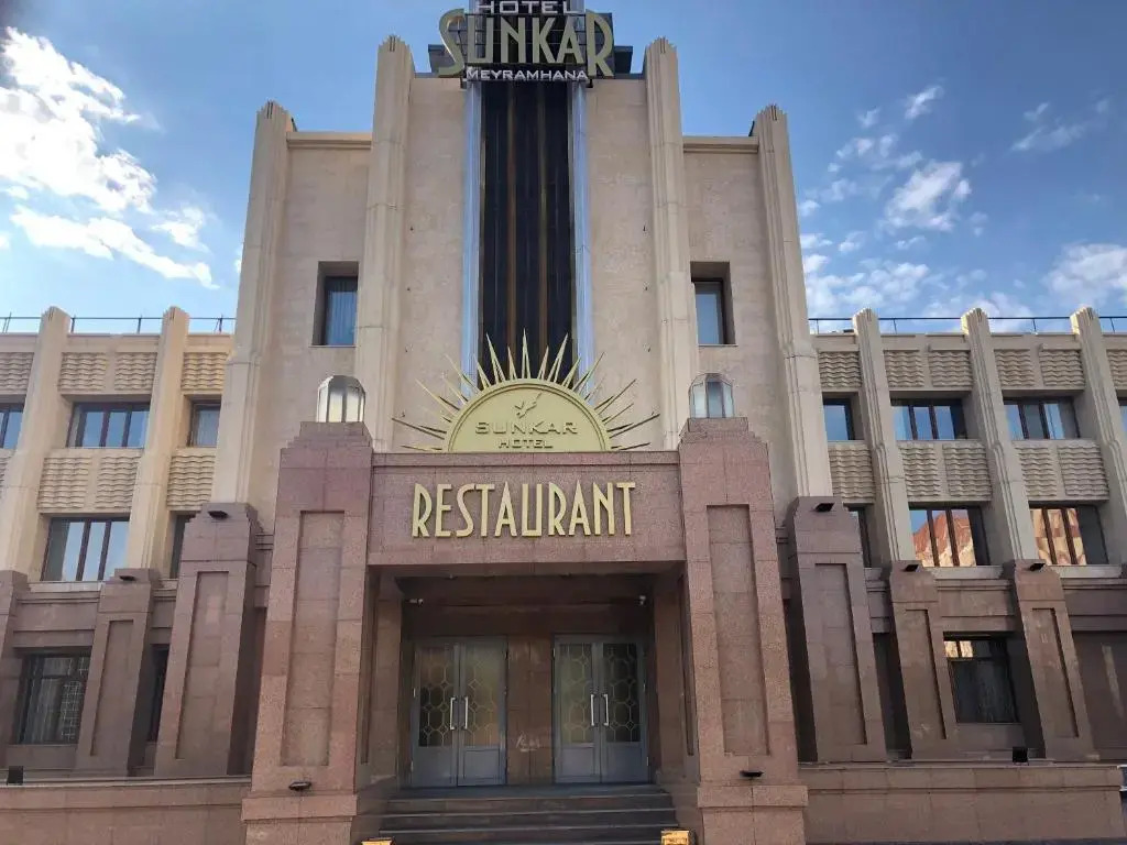Sunkar Hotel