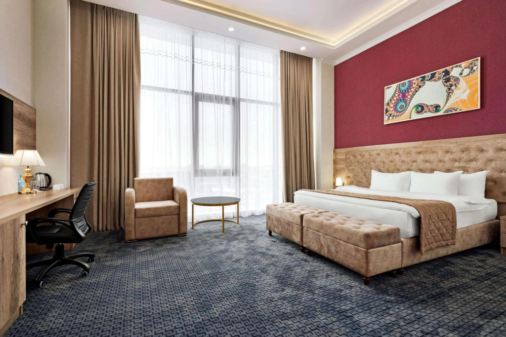 Hotel Ramada By Wyndham Shymkent