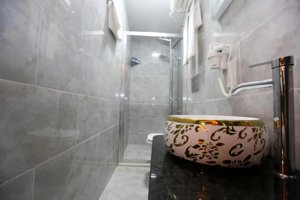 DNZ Taxim Feridiye Hotel