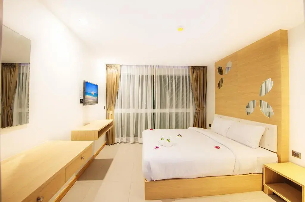 Clarian Hotel Beach Patong