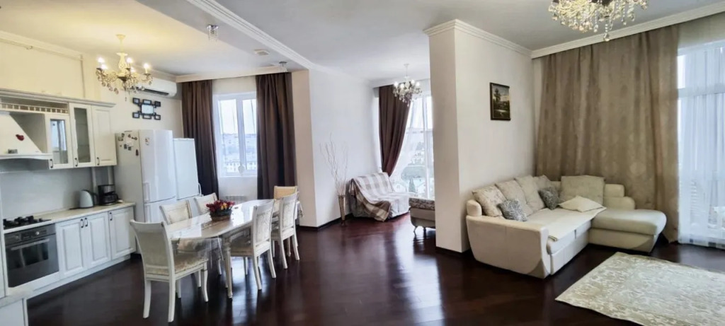 Квартира на Красногвардейской 38