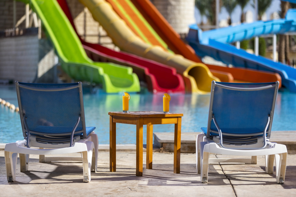 Royal Lagoons Resort & Aqua Park Families and Couples Only