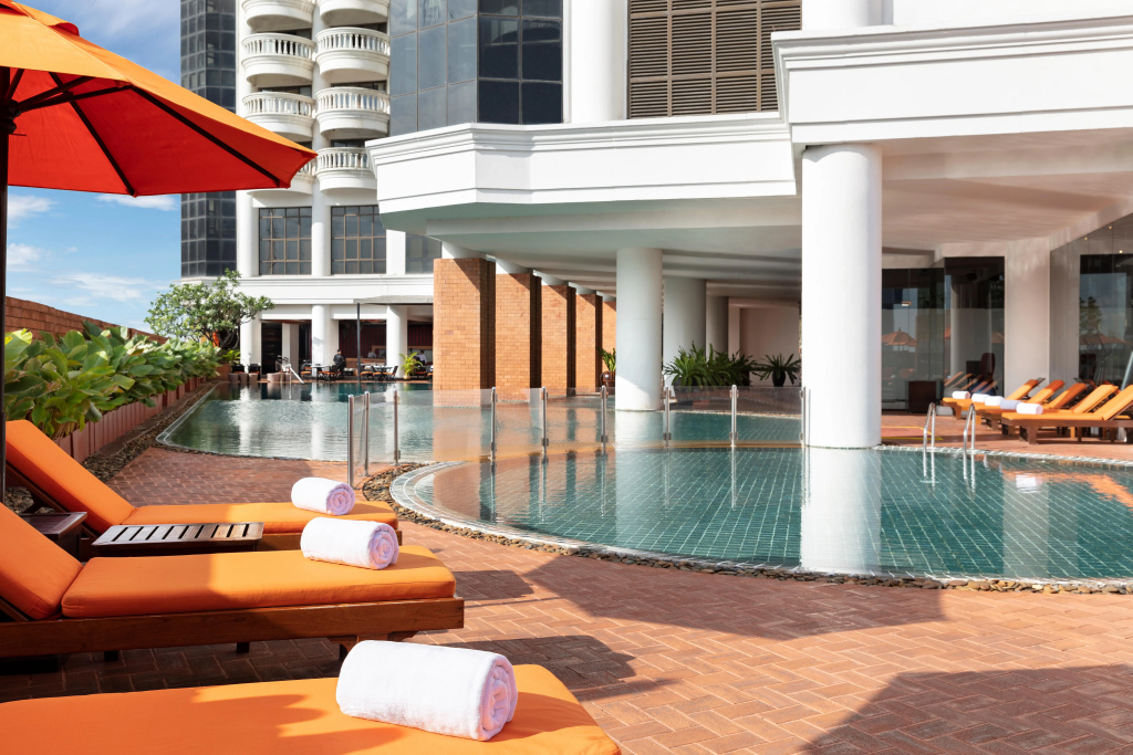 lebua at State Tower