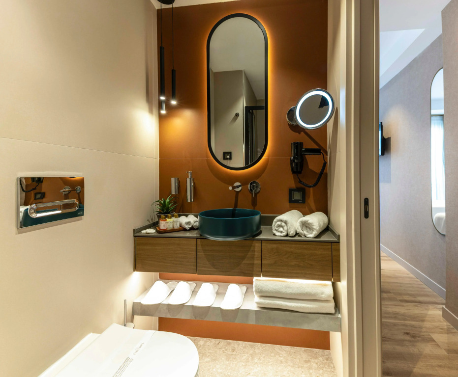 Emilion Hotel
