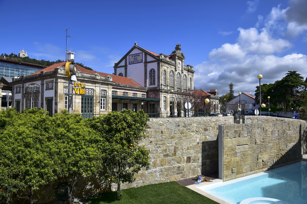 Отель Casa Melo Alvim by Unlock Hotels