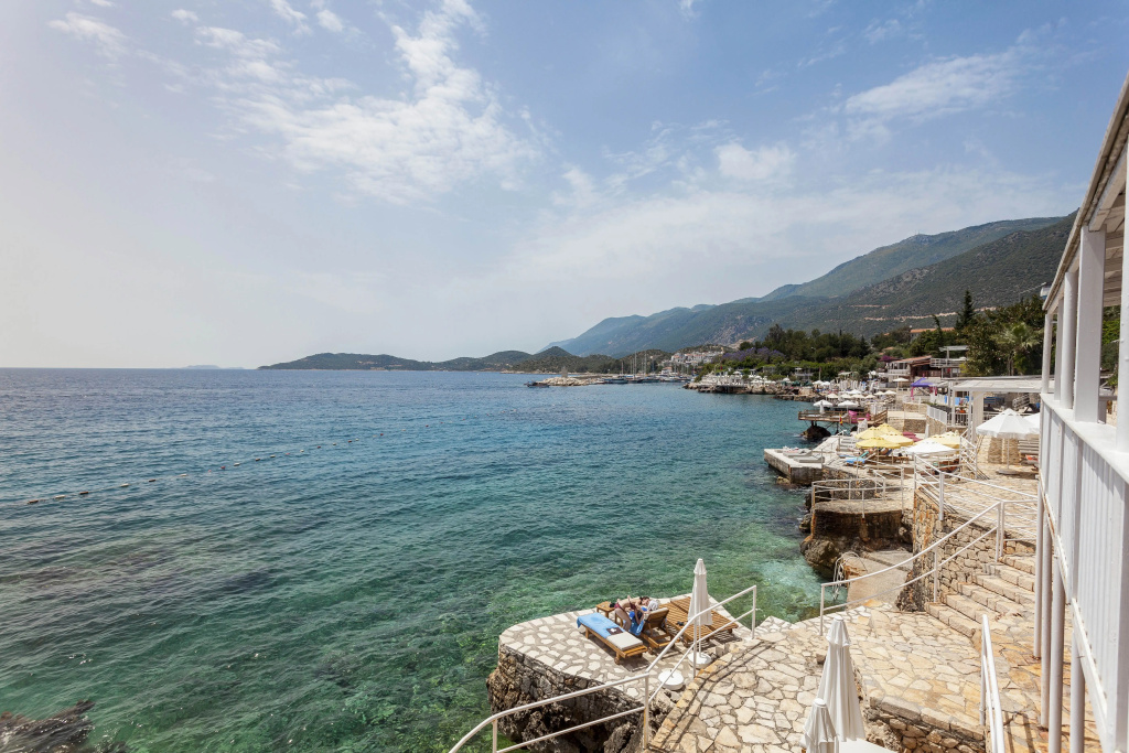 Aqua Princess Hotel