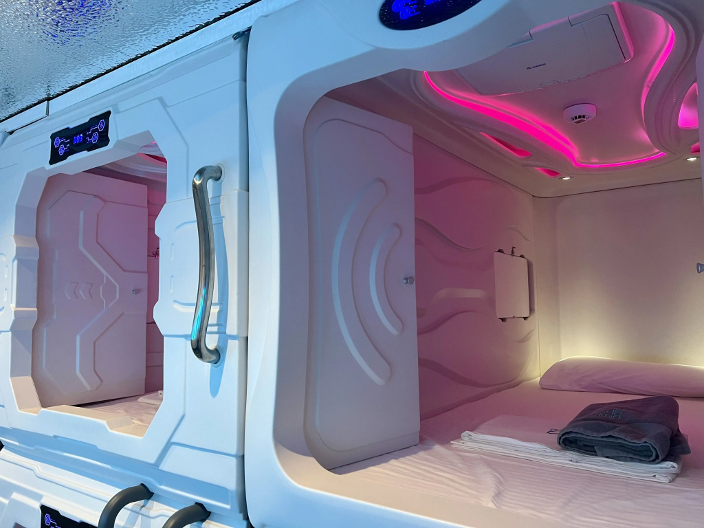 Galaxy inn Luxury hostel in center