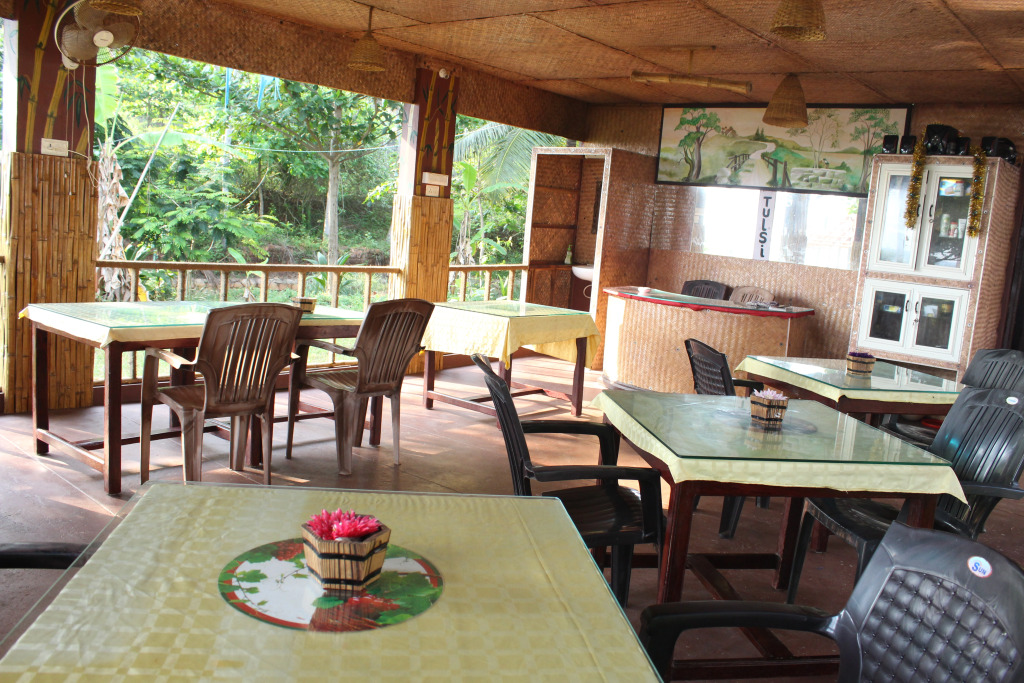 Отель True Blue Beach Resort