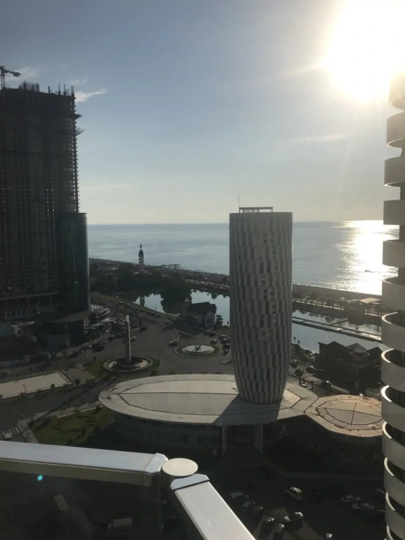 Mega Palace Apartments