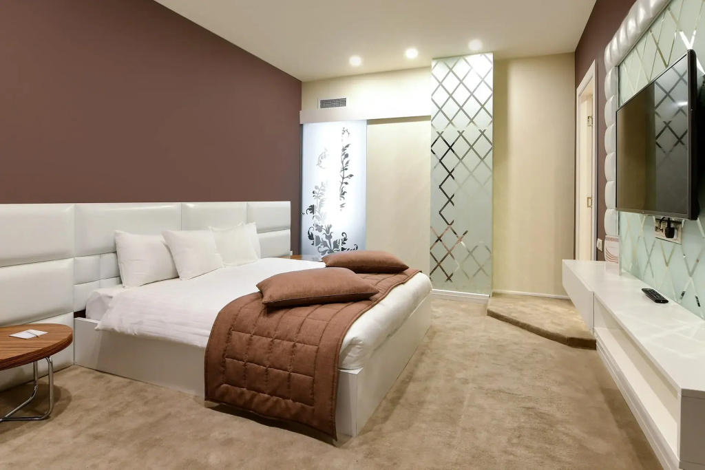 Opera Suite Hotel