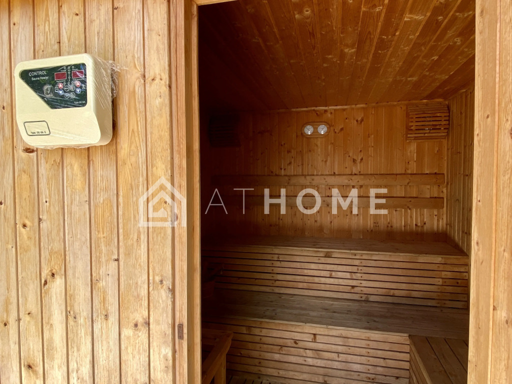 Апартаменты Breeze Beachside 203