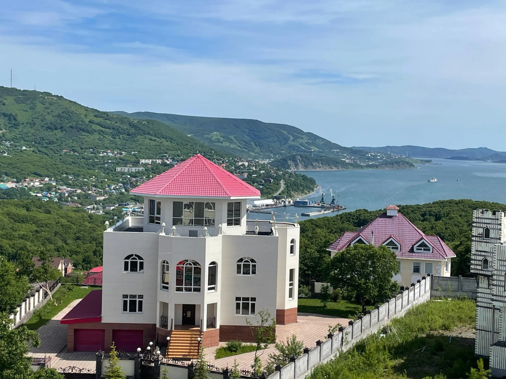 Квартира Океанские панорамы. Вид на океан, вулкан, бухту, горы и город.