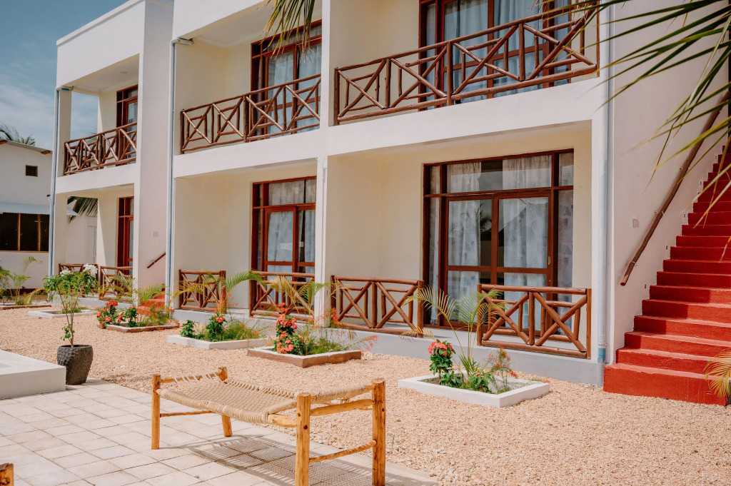 Отель Andys Inn