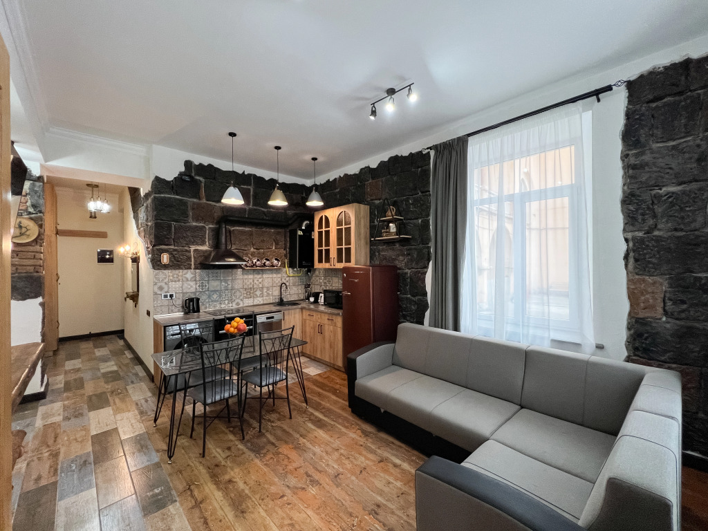 Апартаменты Aros Apartment