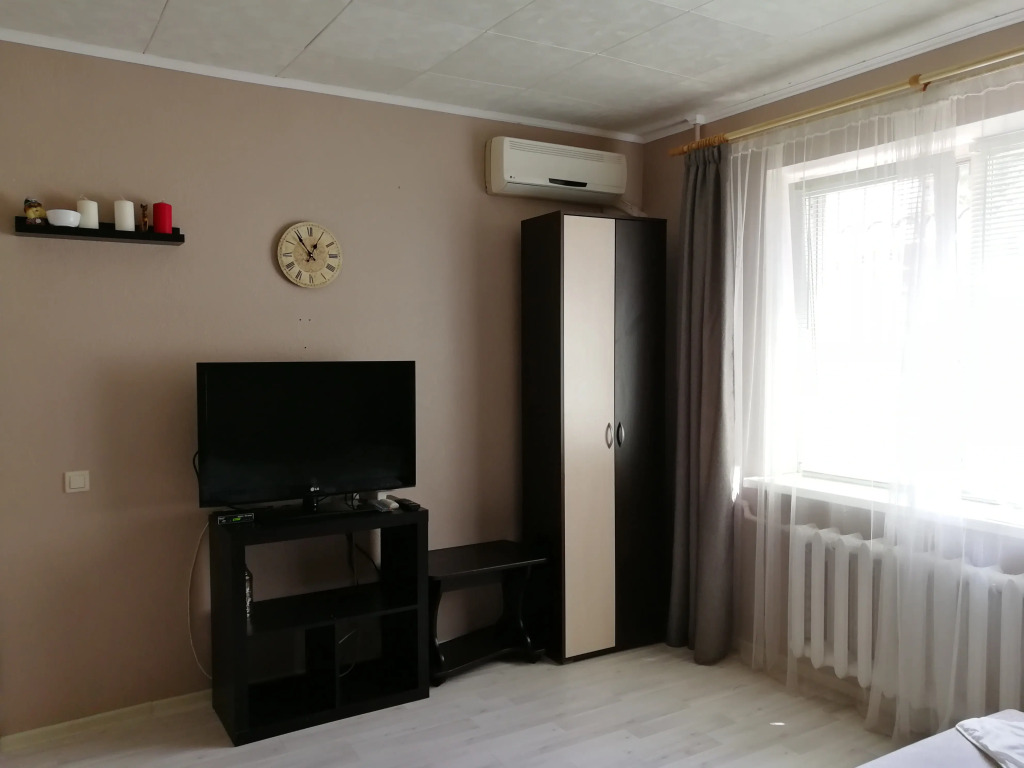 Maksimilian Guest House