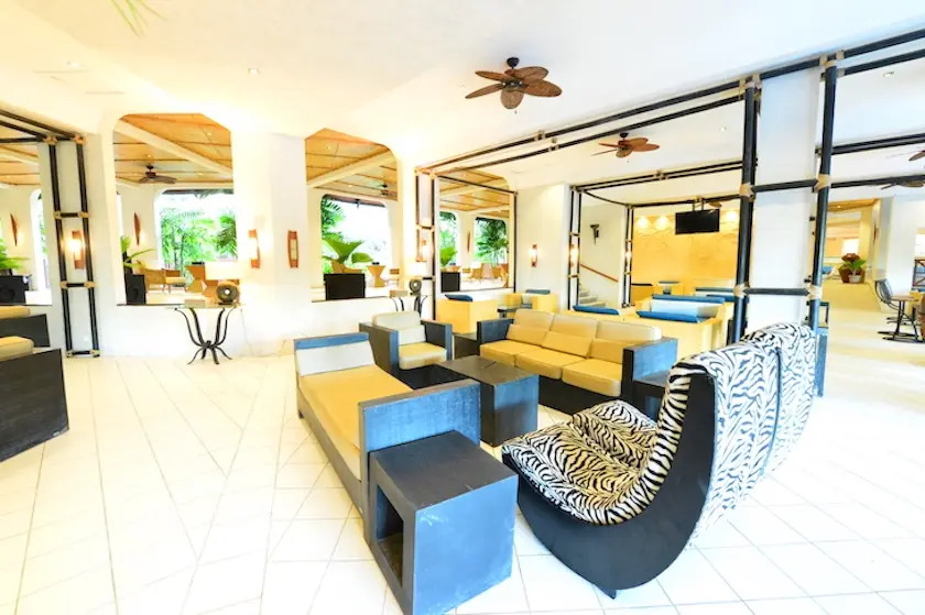 Отель Diani Reef Beach Resort & Spa