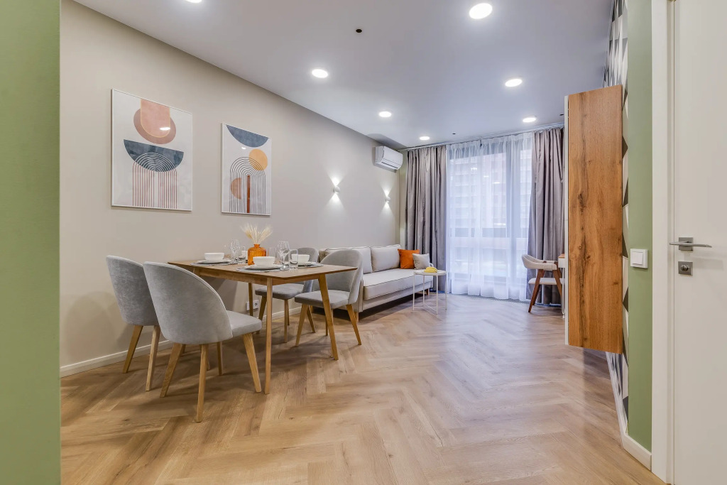 Апартаменты Двухкомнатные Около Парка и Метро Business apartments