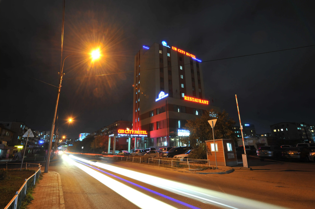 Отель UB City