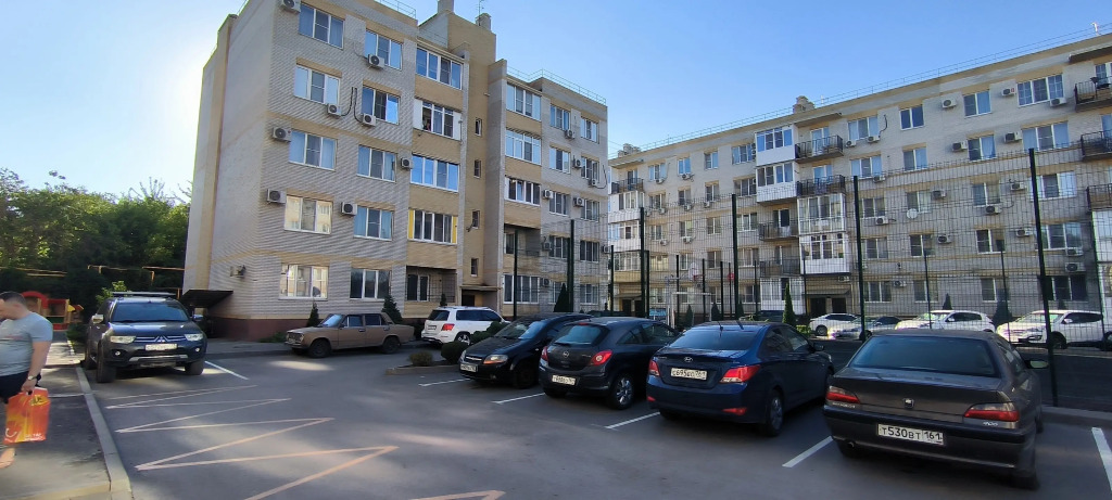 Квартира Уютная студия в центре города рядом с парком и Елисеевским пляжем