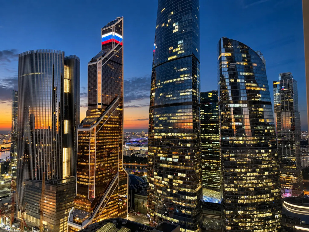 Апартаменты Sky City Moscow Эксклюзивный мраморный! Редкая широкая панорама на все башни Москва Сити! Алиса Макс