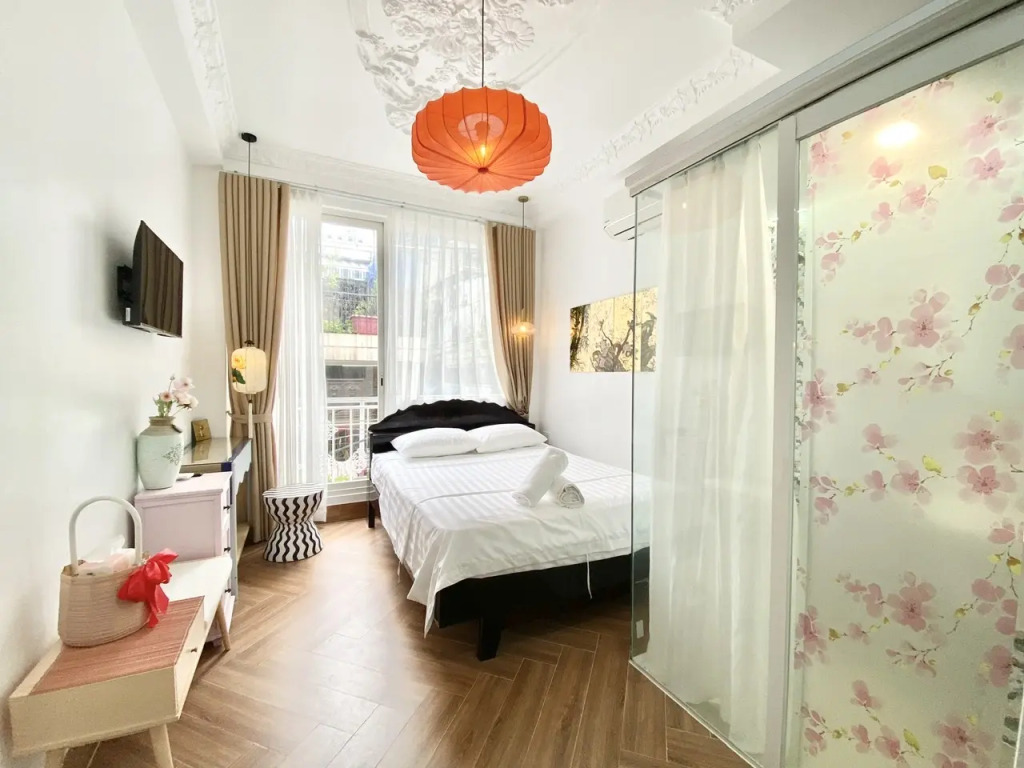 Частный дом Cherry Blossom Entire Bui Vien