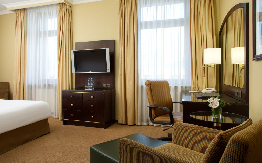 5 ★ Отель Hilton Москва Ленинградская