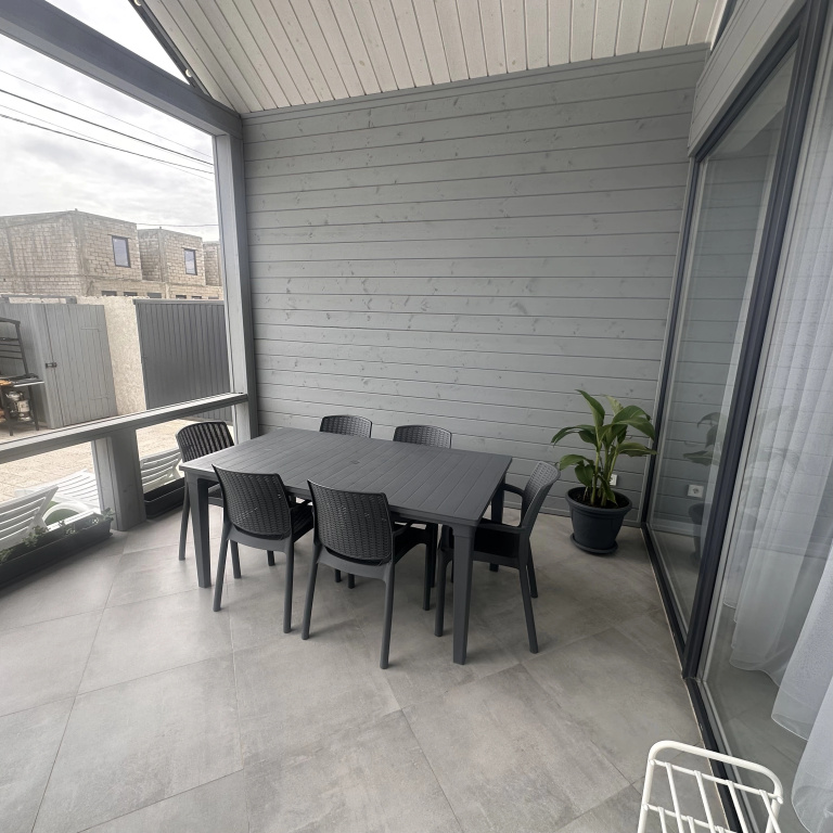 Частный дом Коттедж у моря Grey House