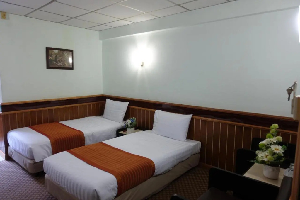 Serene Hotel