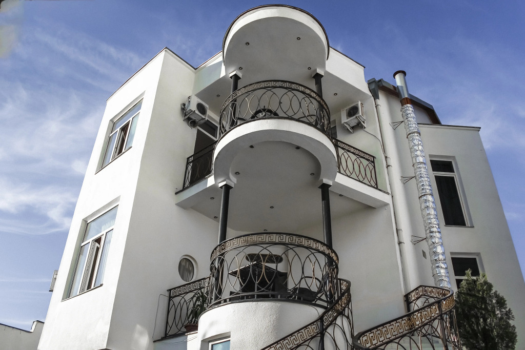 Tiflis home