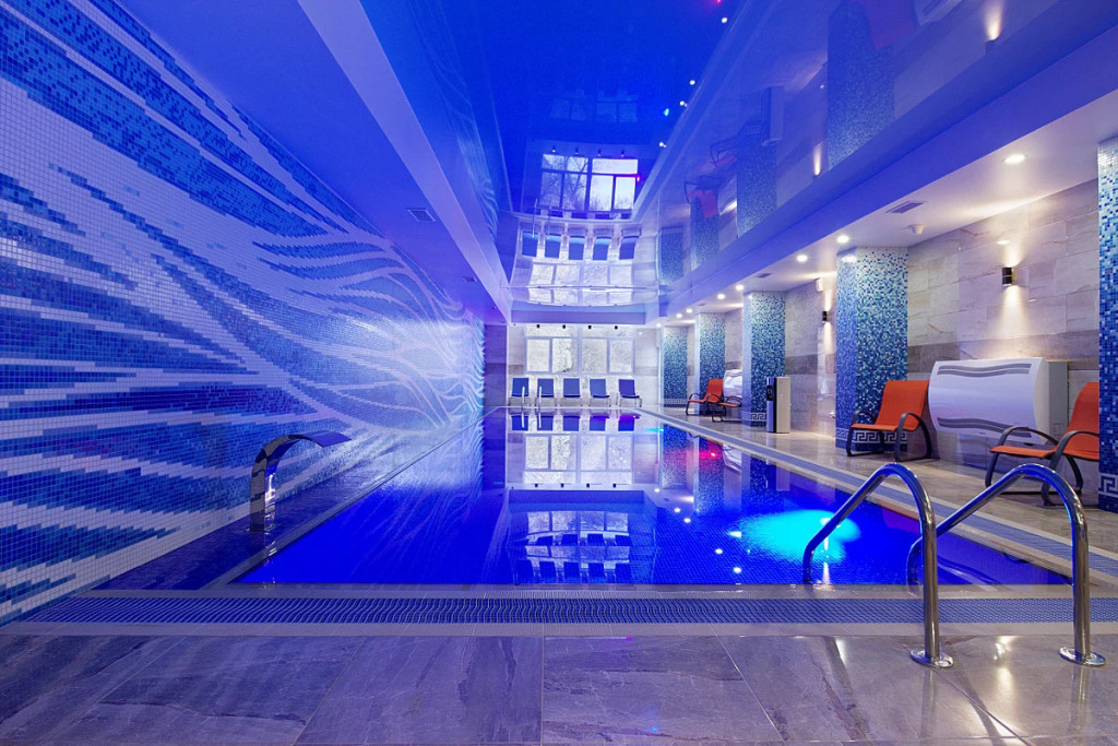 Отель Хрустальный Resort & Spa