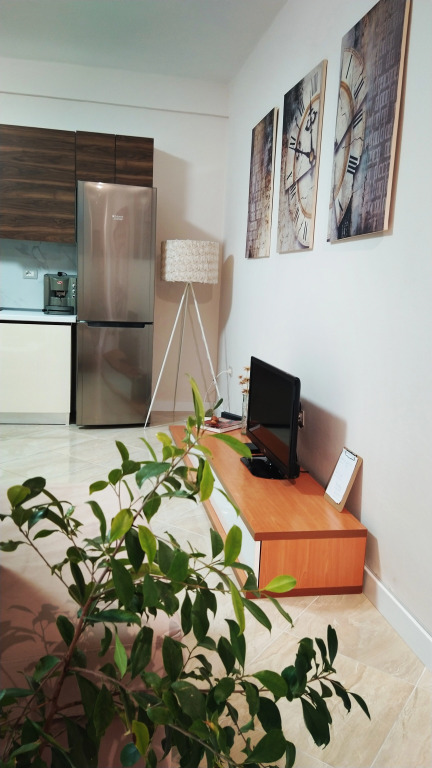 Апартаменты Sofi's Cozy Apartment-Near Port of Vlore