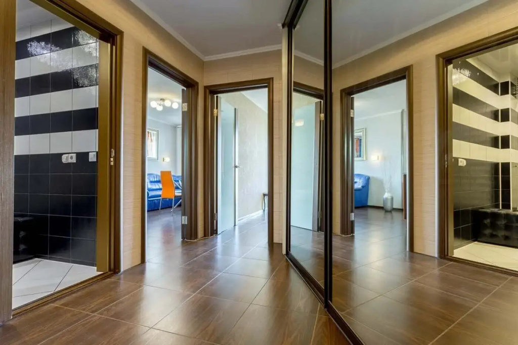 S Novym Remontom Apartments