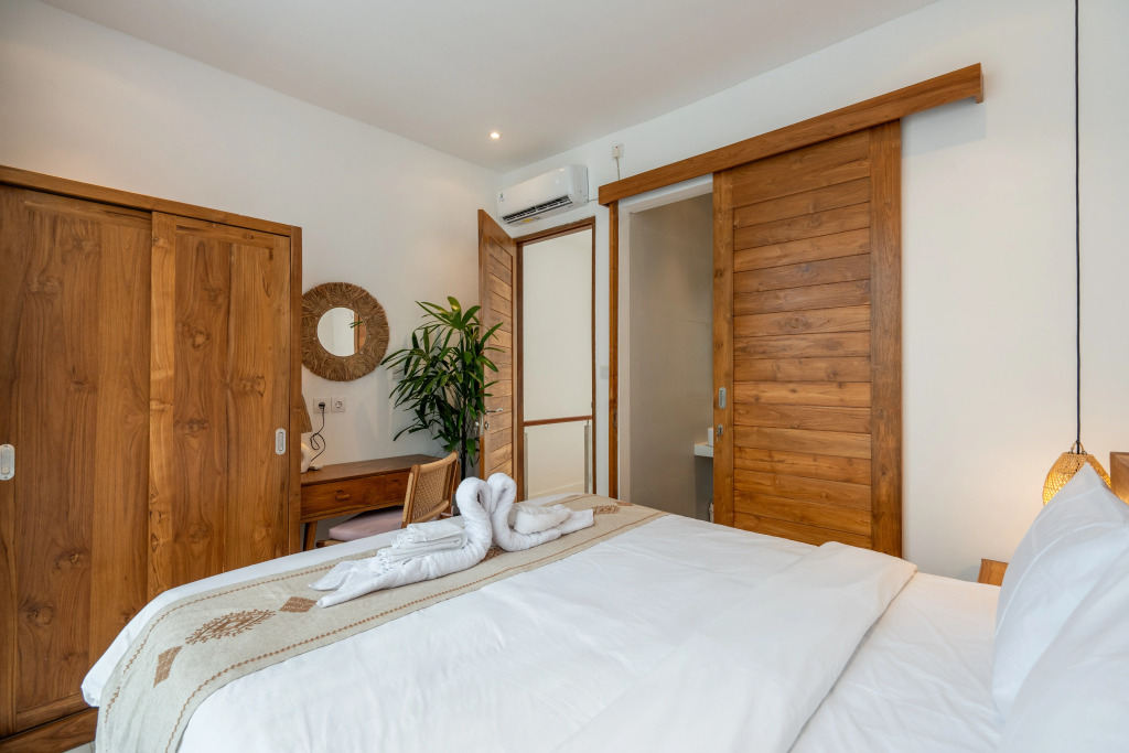 Вилла Brand New Sunrise Bliss Townhouse Poolside Stay