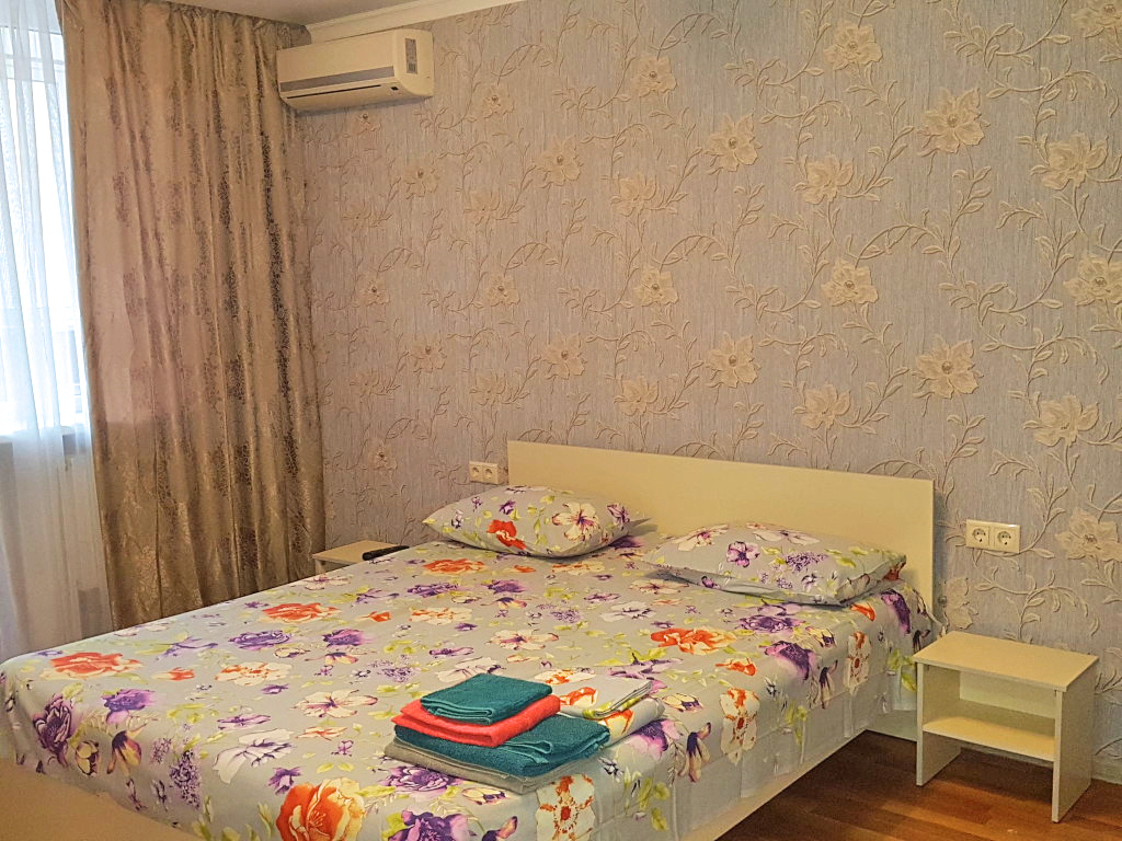 Апартаменты на улице Калинина 1