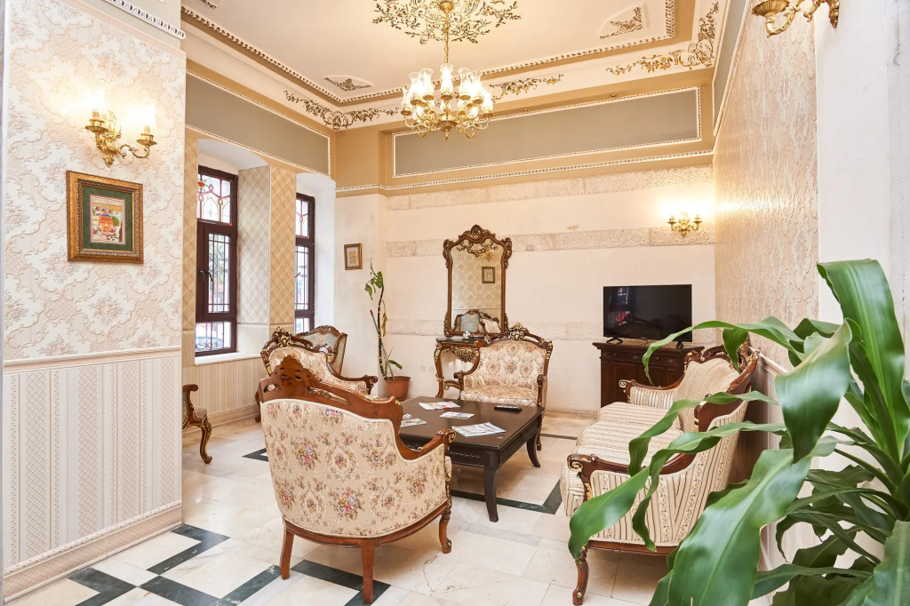 Отель Amber Hotel Istanbul