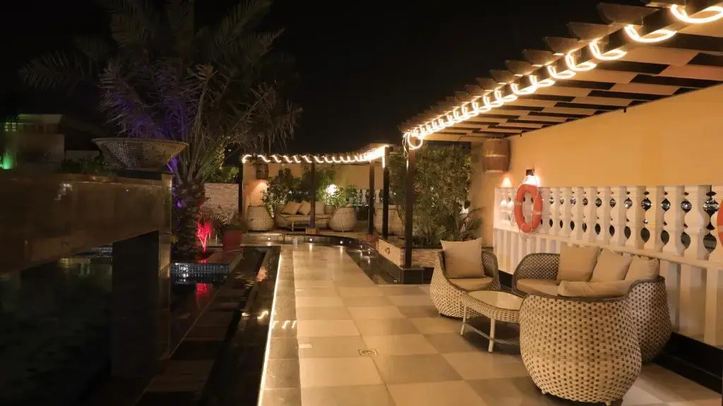 La Zona Continental Hotel
