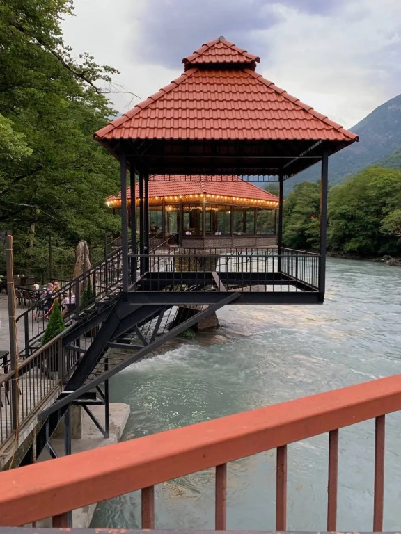 Отель Chalet Bridge Eko